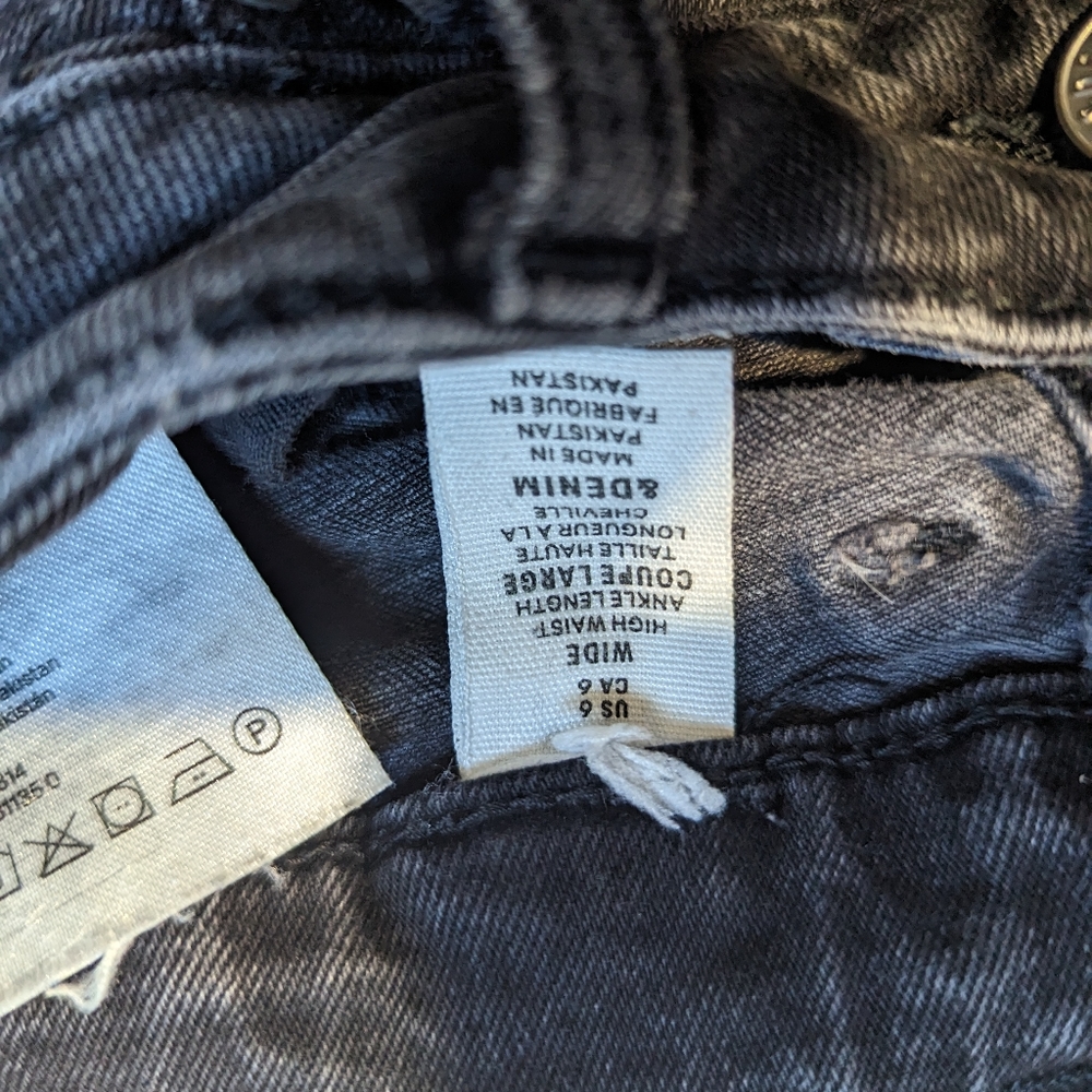 Women's Black jeans